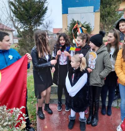 23. 1 Decembrie 2022